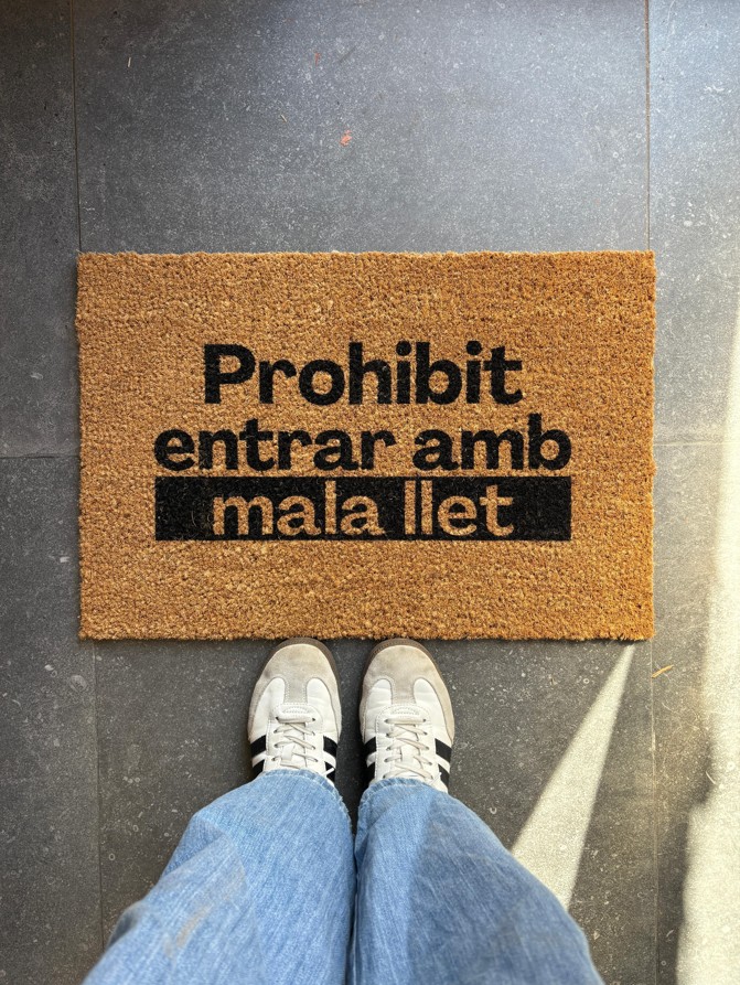 estores en català